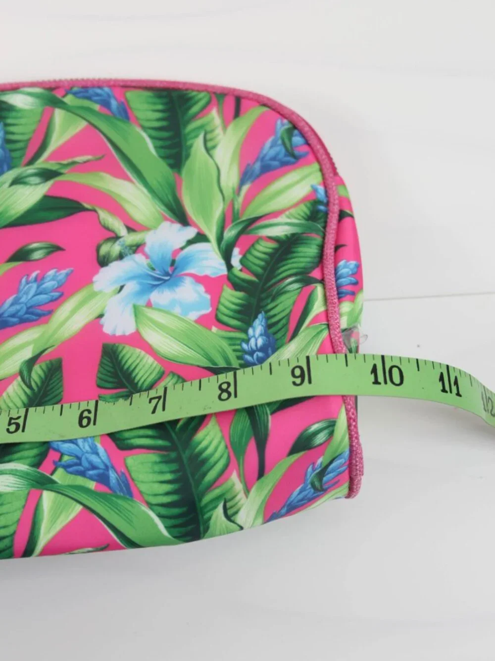 Tommy Bahama NWT Pink Tropical Floral Cosmetic Bag